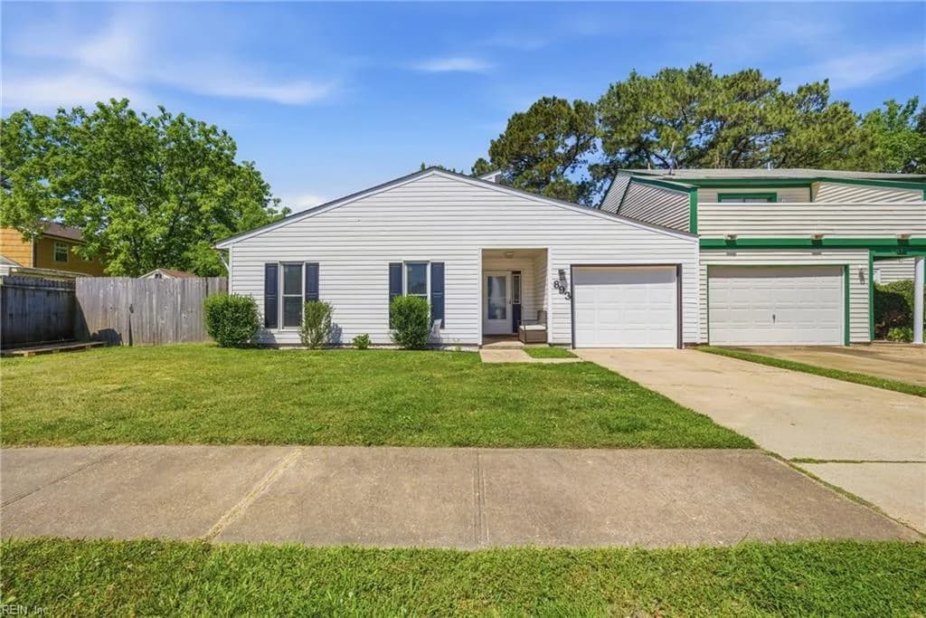 893 Riverbend RD, VIRGINIABEACH VA 23452 - Photo 4