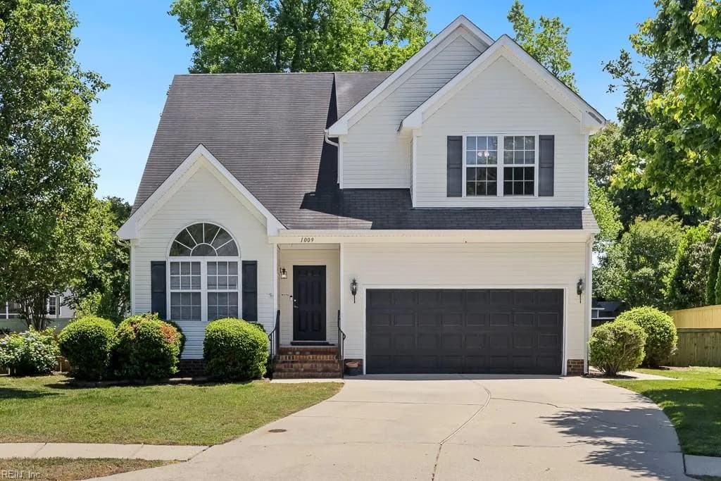 1009 Seagull CT, CHESAPEAKE VA 23322 - Main photo