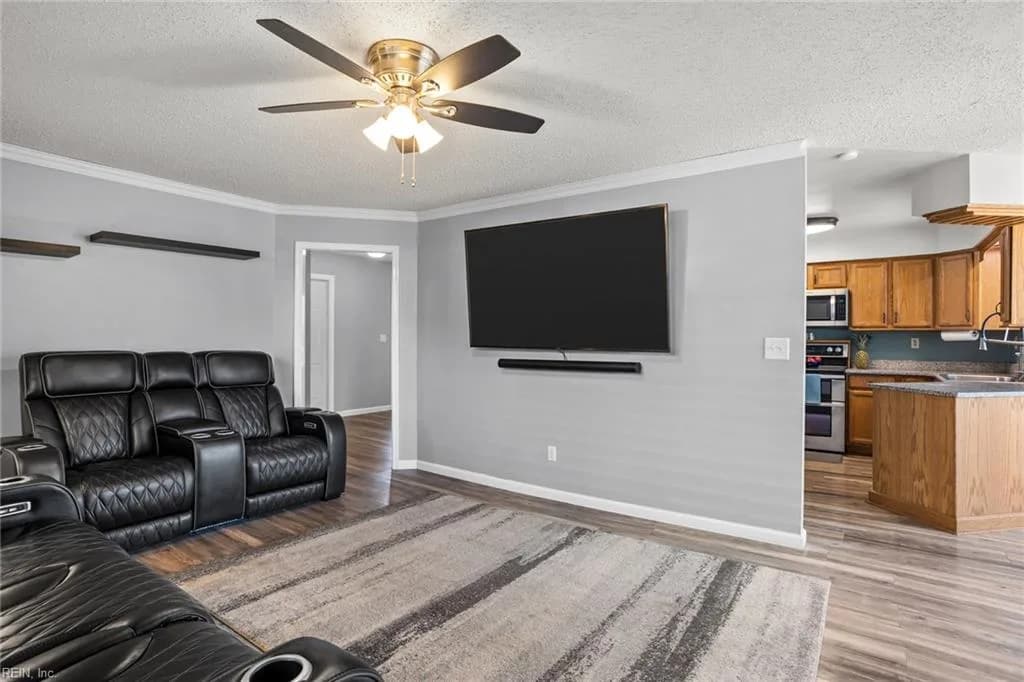 1041 Rolling Point CT, VIRGINIABEACH VA 23456 - Photo 4