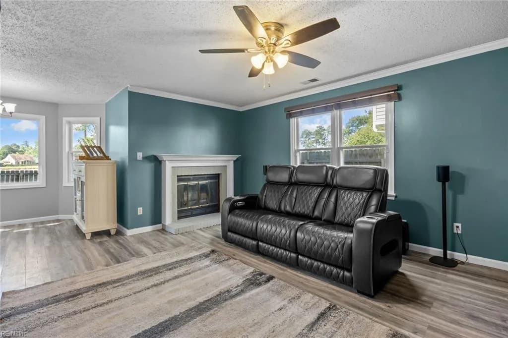 1041 Rolling Point CT, VIRGINIABEACH VA 23456 - Photo 5