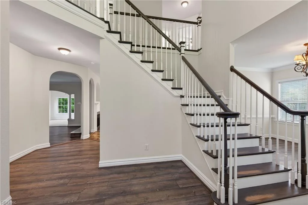 606 Schooner BLVD, WILLIAMSBURG VA 23185 - Photo 4