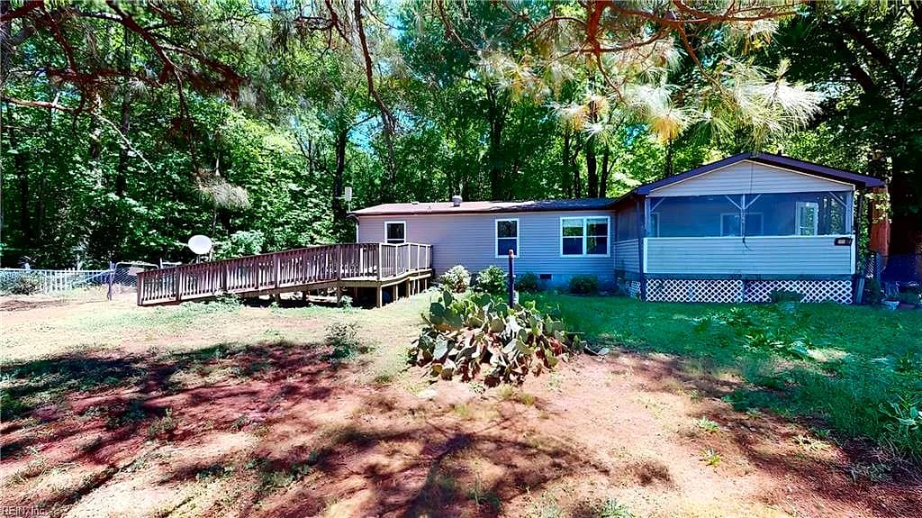5080 Sandy Clay LN, GLOUCESTER VA 23061 - Photo 2