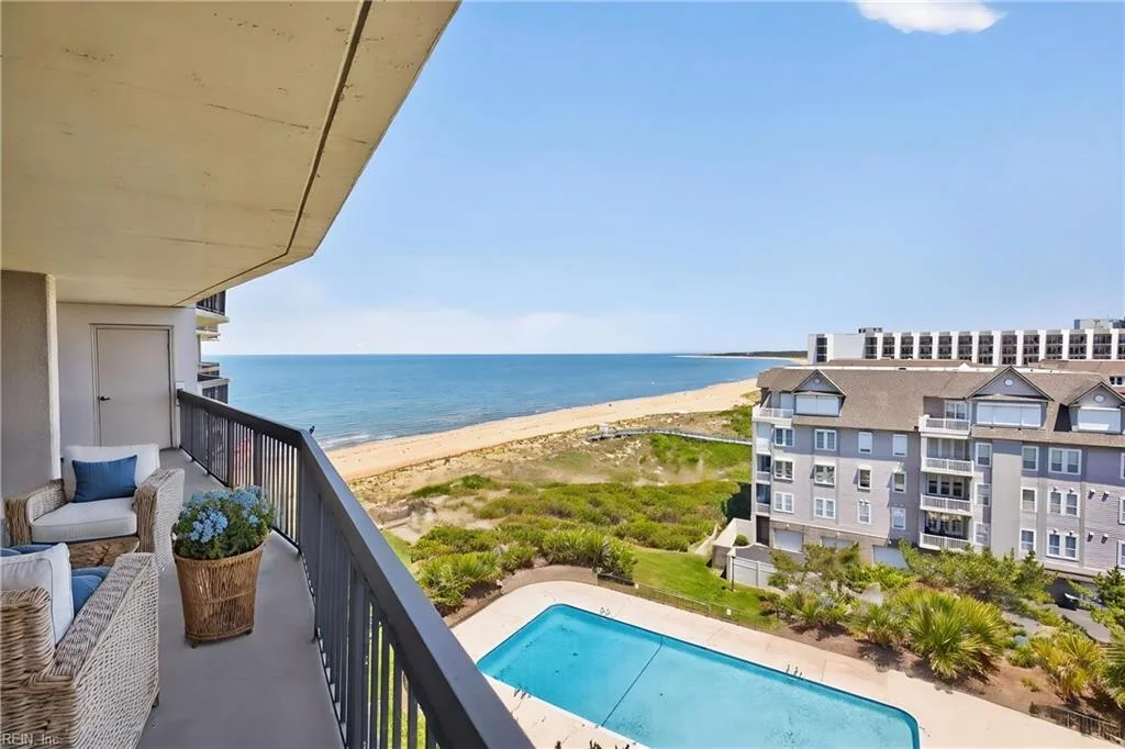 2830 Shore DR #800, Virginia Beach — 2 bed Residential, 1,094 sqft