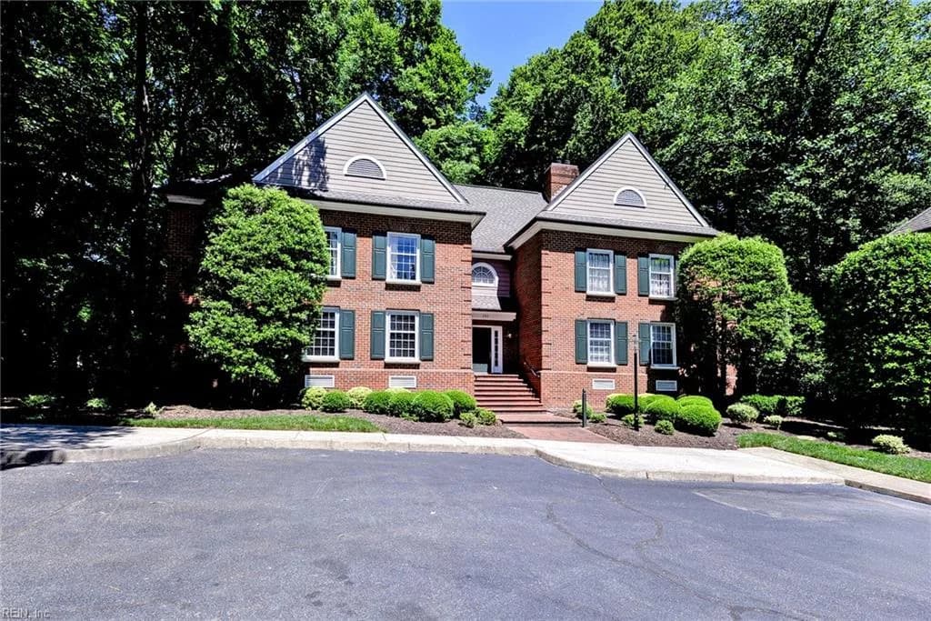 208 Woodmere DR #A, WILLIAMSBURG VA 23185 - Photo 3