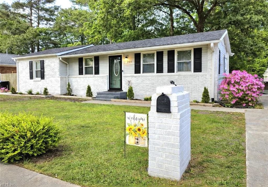244 Gimbert DR, VIRGINIABEACH VA 23452 - Photo 2