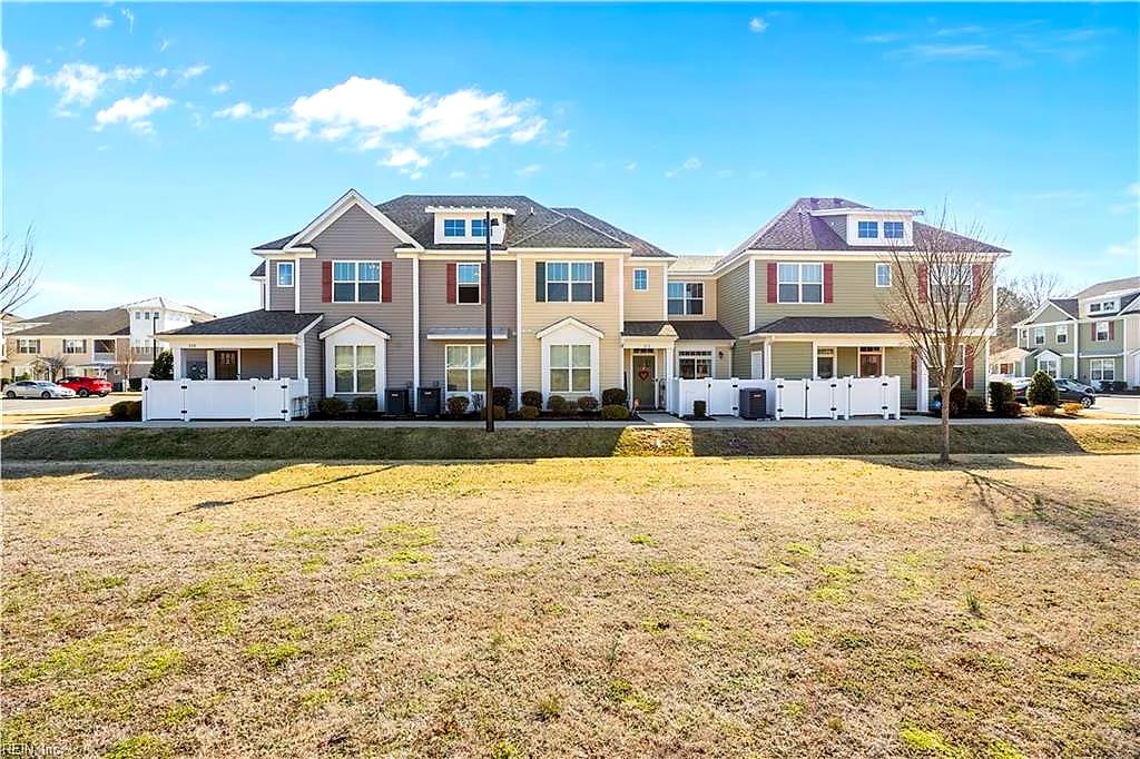 820 Celia CT, Hampton — 2 bed Residential, 1,218 sqft