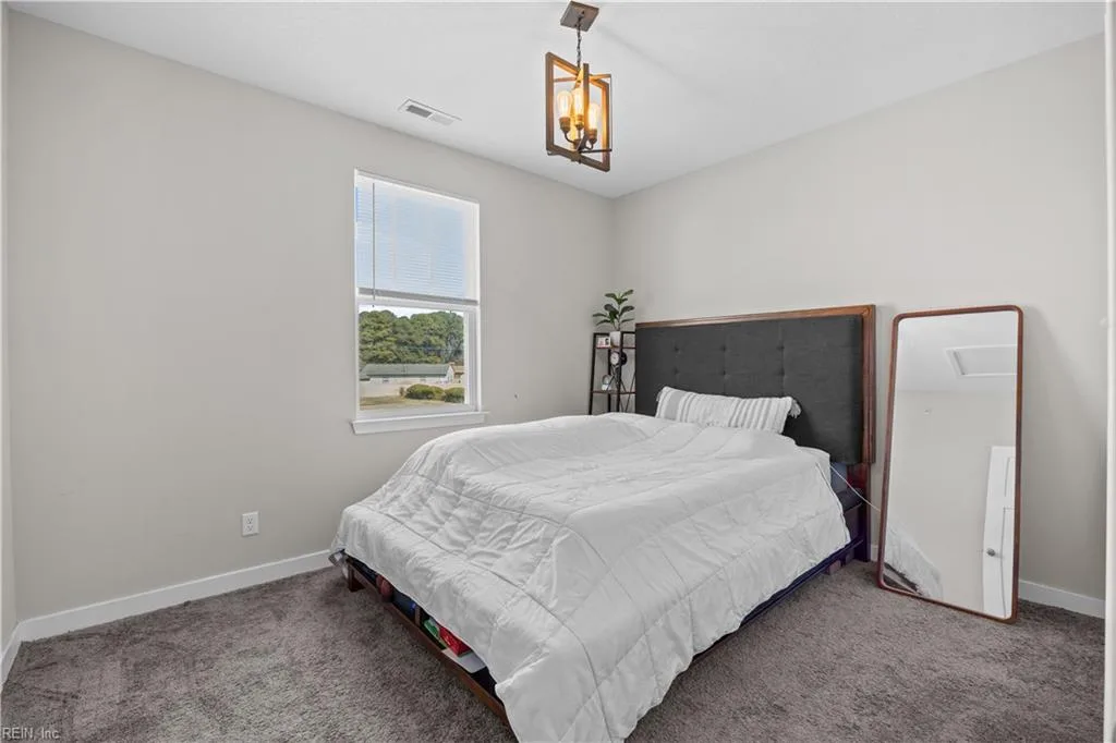 820 Celia CT, HAMPTON VA 23666 - Photo 4