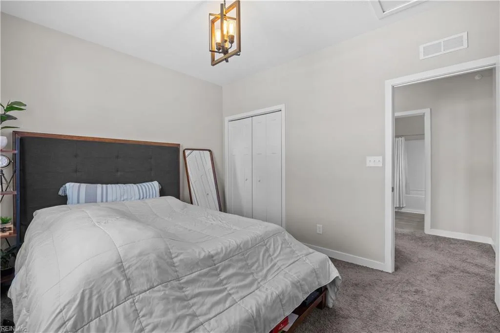 820 Celia CT, HAMPTON VA 23666 - Photo 5