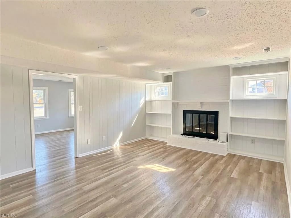 251 S Parliament DR, VIRGINIABEACH VA 23462 - Photo 5