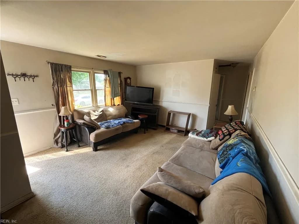 8508 Kennedy DR, HAMPTON VA 23605 - Photo 3