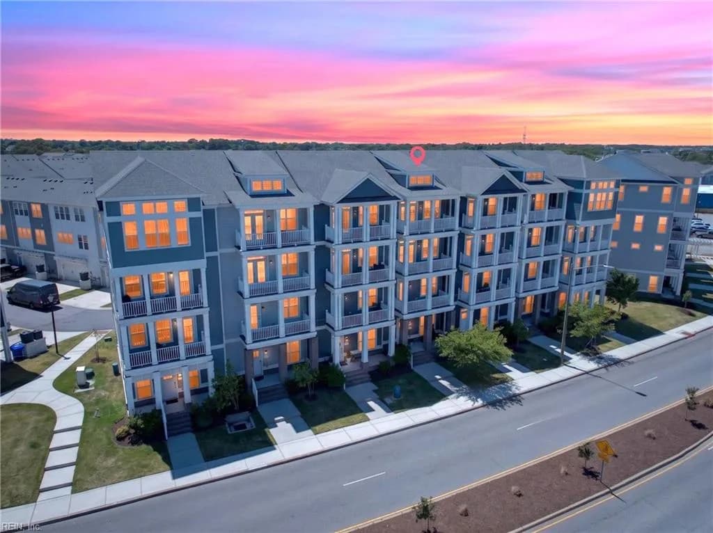 9675 Shore DR, NORFOLK VA 23518 - Photo 3