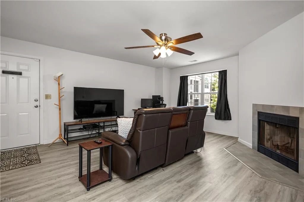 414 Delaware AVE #220, NORFOLK VA 23508 - Photo 5