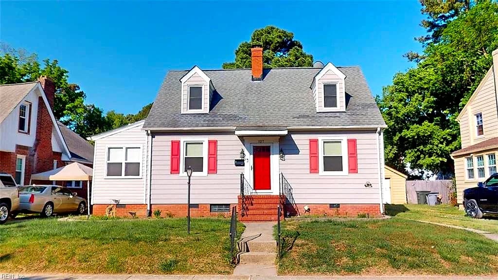 127 Wythe PW, HAMPTON VA 23661 - Main photo