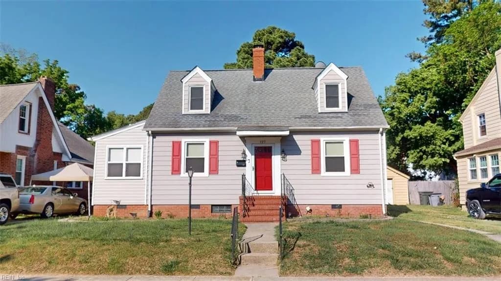 127 Wythe PW, HAMPTON VA 23661 - Main photo