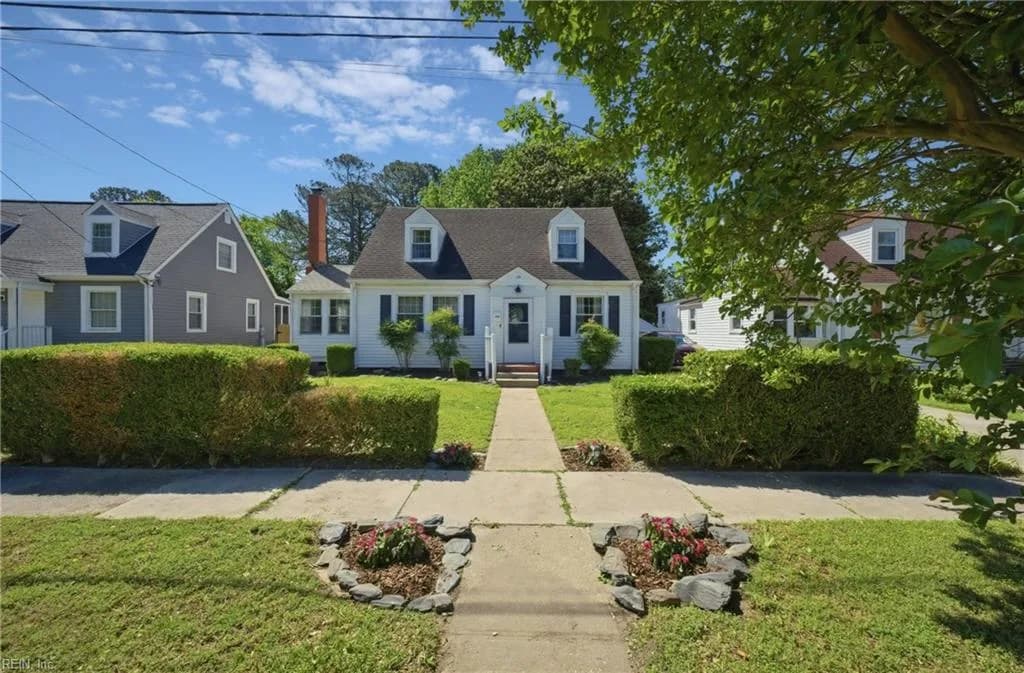 10 E Southampton AVE, HAMPTON VA 23669 - Photo 3