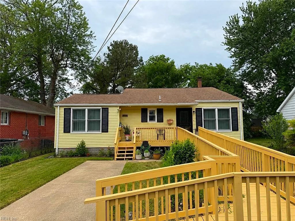 65 W Virginia AVE, Hampton — 3 bed Residential, 1,231 sqft