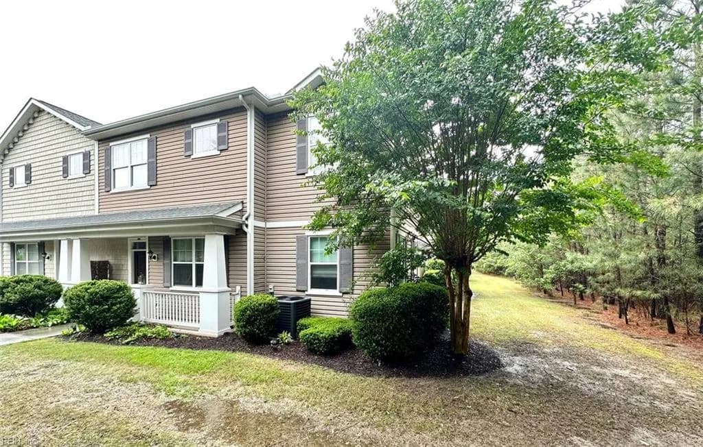 4329 Farringdon WAY, CHESAPEAKE VA 23321 - Main photo