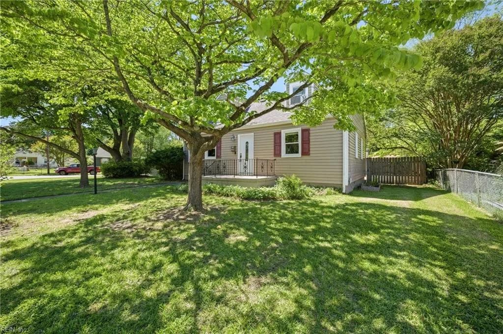 1344 Jenifer ST, NORFOLK VA 23503 - Photo 3