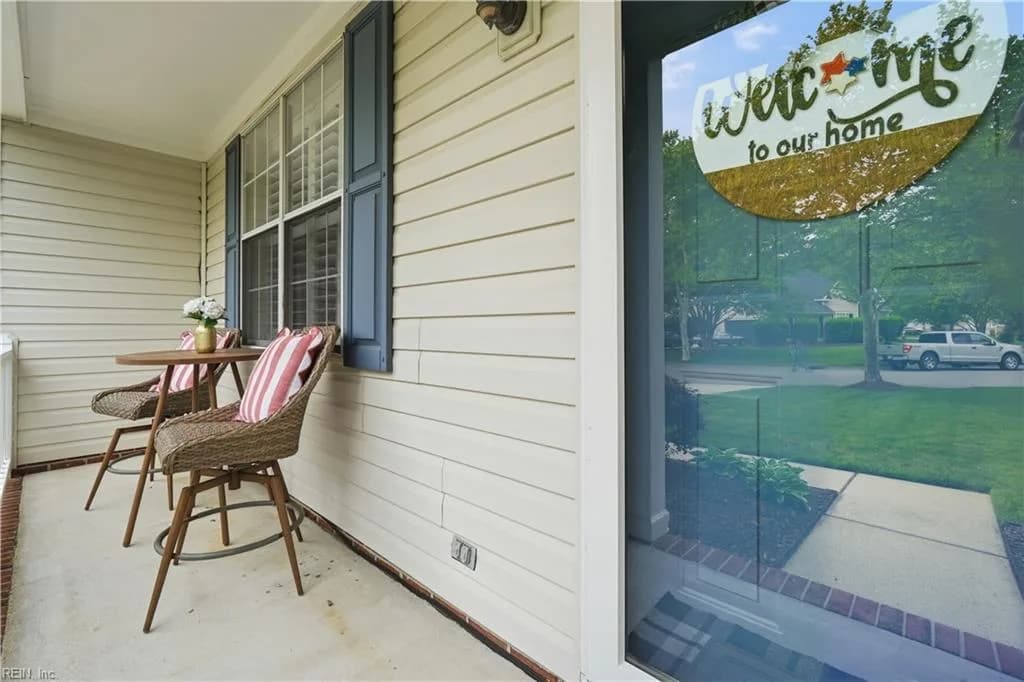 2713 Livingston LOOP, VIRGINIABEACH VA 23456 - Photo 4