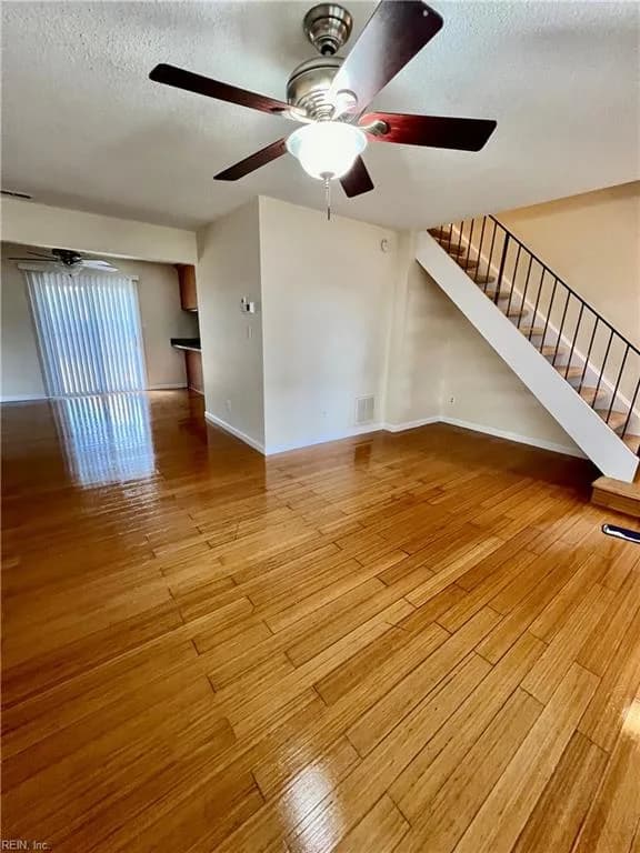 3560 Windmill DR, VIRGINIABEACH VA 23453 - Photo 3
