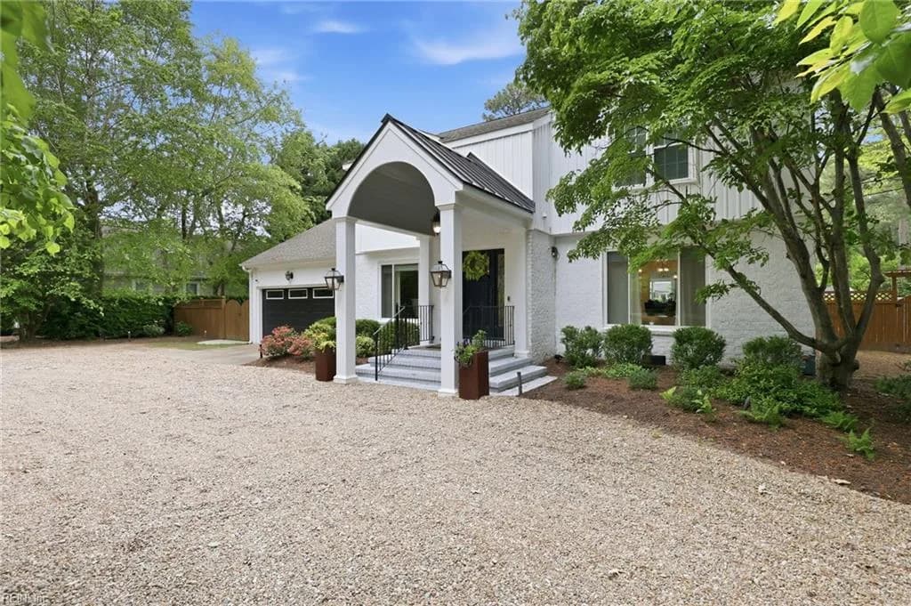 710 Bay Colony DR, VIRGINIABEACH VA 23451 - Photo 5
