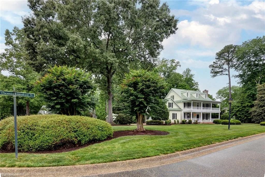224 Sir Thomas Lunsford DR, WILLIAMSBURG VA 23185 - Photo 5