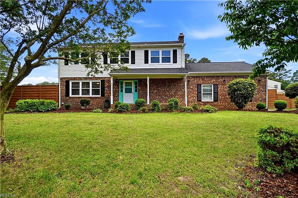 3501 Kings Lake DR, Virginia Beach — 4 bed Residential, 2,000 sqft