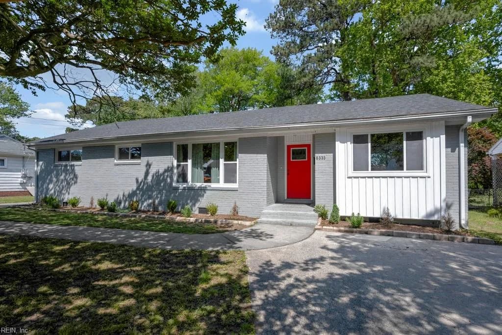 8333 Norristown DR, NORFOLK VA 23518 - Photo 2