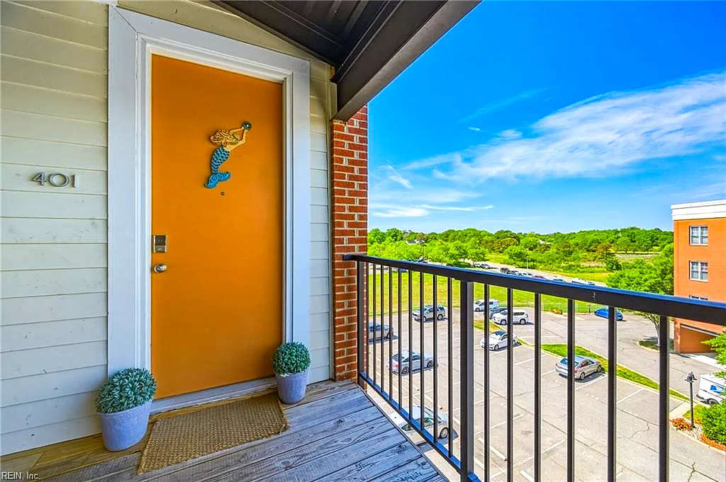 2951 Baltic AVE #401, Virginia Beach — 2 bed Residential, 1,381 sqft