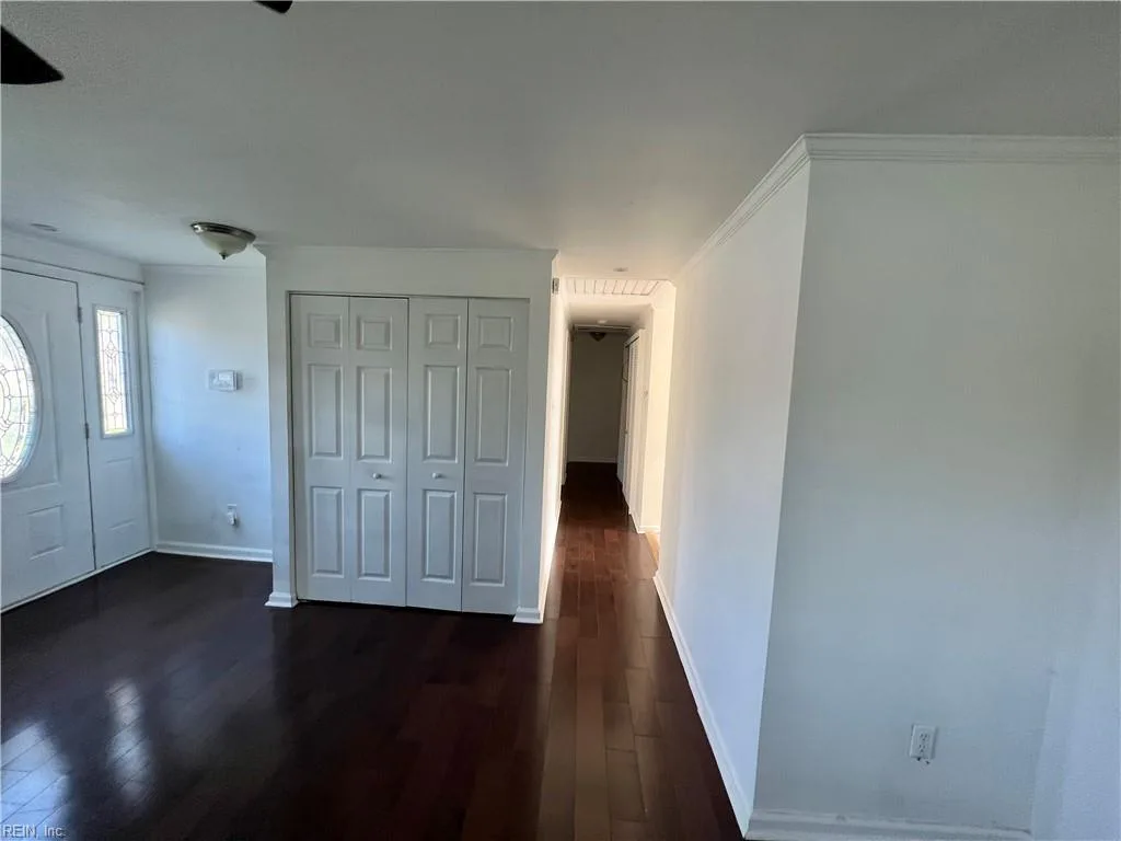 2304 Burnette DR, HAMPTON VA 23663 - Photo 5