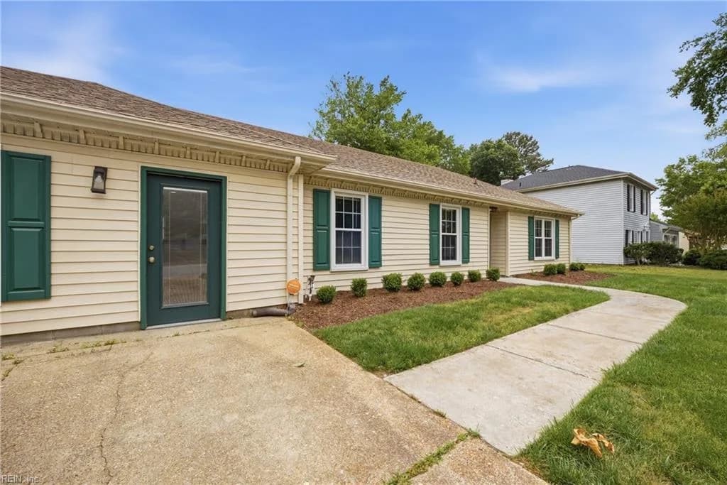 2252 Newstead DR, VIRGINIABEACH VA 23454 - Photo 4