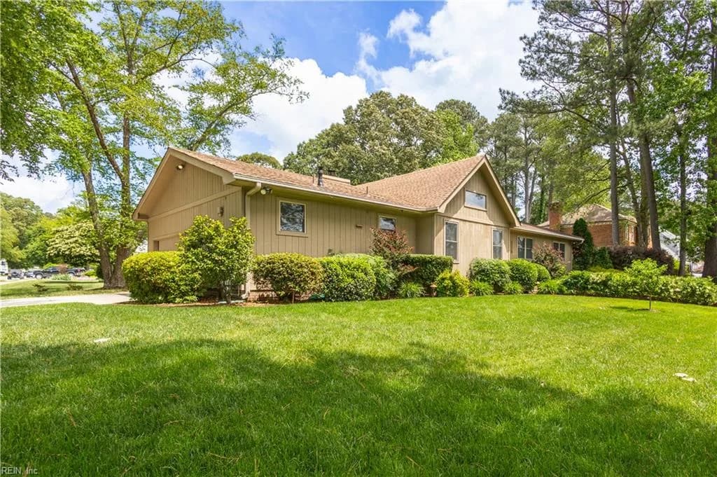 2220 Wind Branch CIR, VIRGINIABEACH VA 23456 - Photo 4