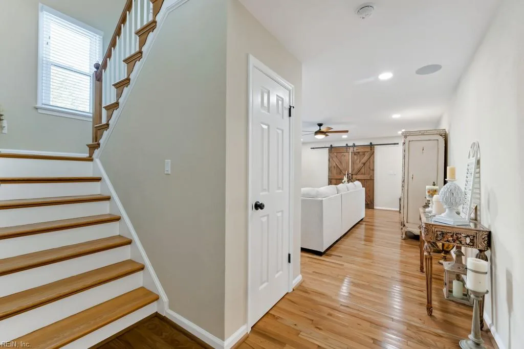 109 Edgeware CT, CHESAPEAKE VA 23322 - Photo 5