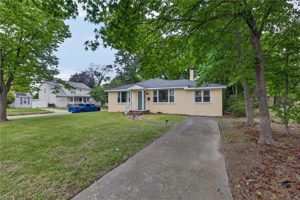 500 Bayview BLVD E, NORFOLK VA 23503 - Photo 3
