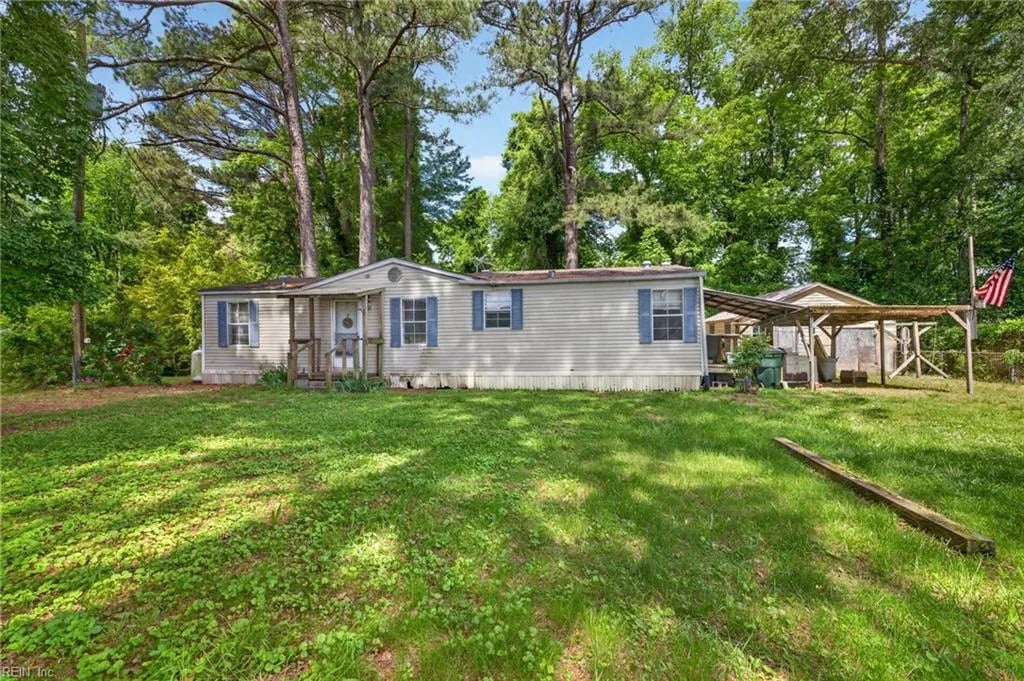 169 Lummis RD, Suffolk — 3 bed Residential, 1,216 sqft