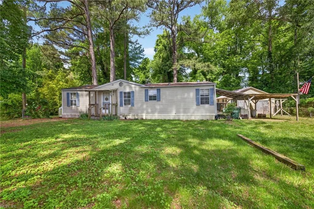 169 Lummis RD, SUFFOLK VA 23434 - Photo 2