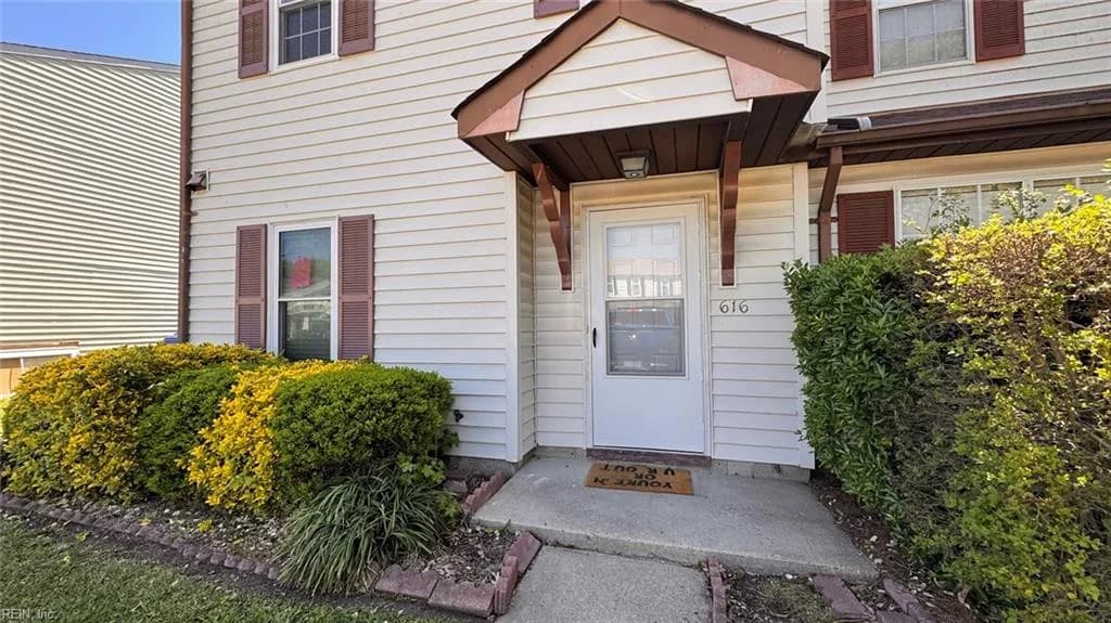 616 Aubrey DR, VIRGINIABEACH VA 23462 - Photo 2