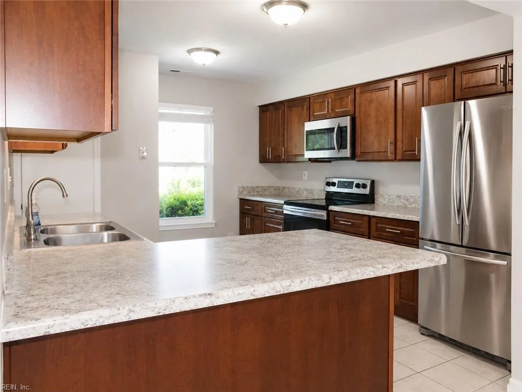 616 Aubrey DR, VIRGINIABEACH VA 23462 - Photo 5