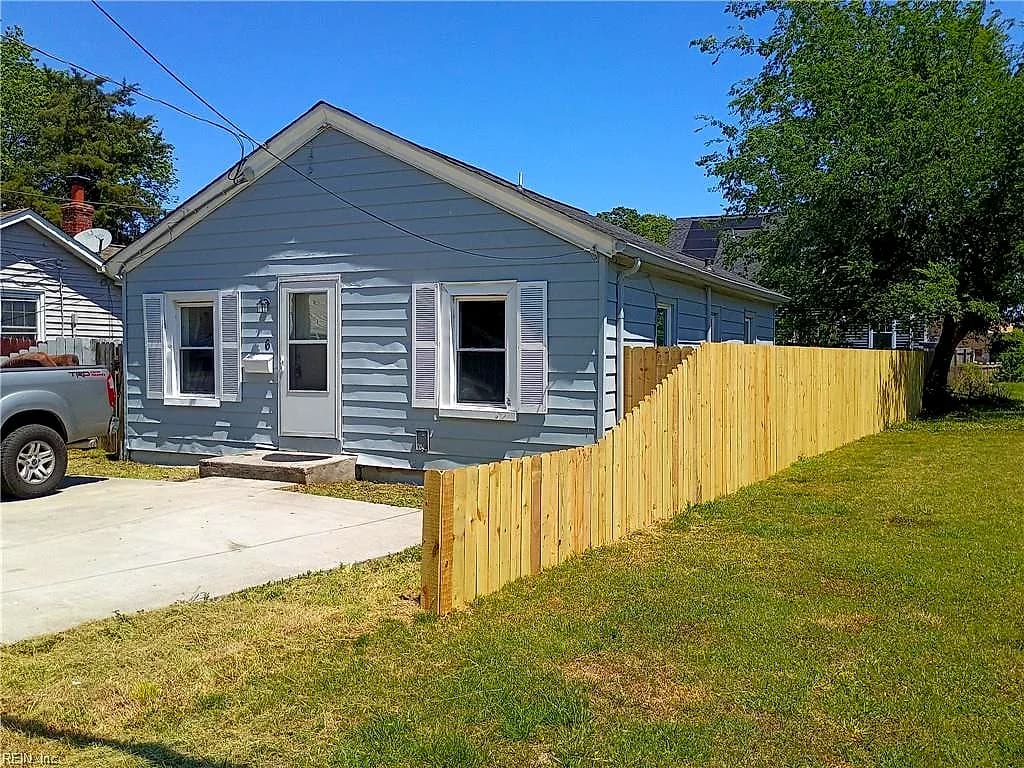 6 Salem ST, HAMPTON VA 23669 - Main photo