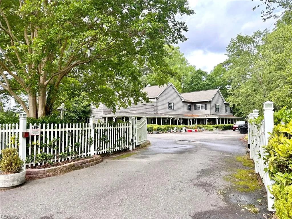 1609 Shenstone CT, VIRGINIABEACH VA 23455