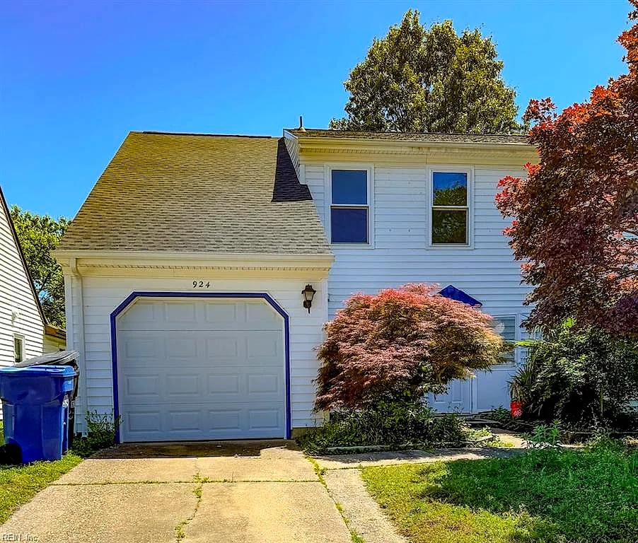 924 Daniel Maloney DR, Virginia Beach — 4 bed Residential, 1,824 sqft