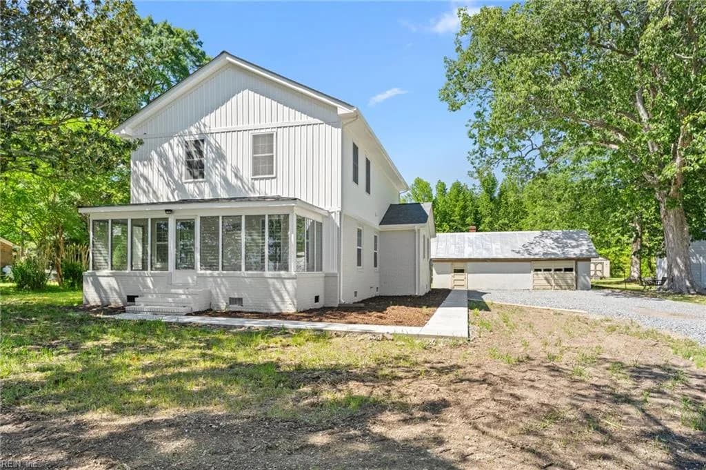 9481 Maryus RD, HAYES VA 23072 - Photo 2