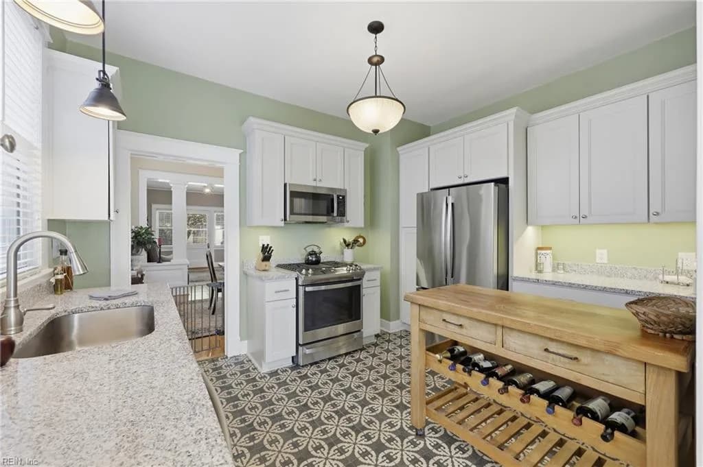 1604 Holland AVE, NORFOLK VA 23509 - Photo 5