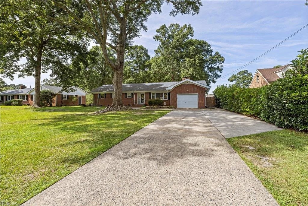 122 Ashley RD, CHESAPEAKE VA 23322
