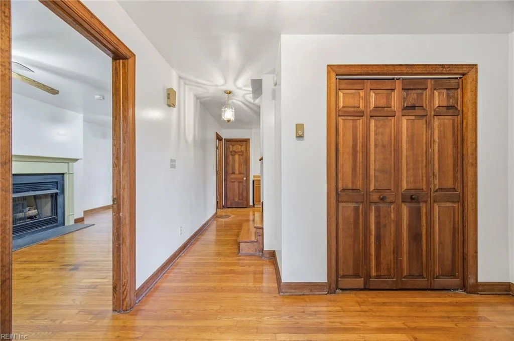 24 Ivy Home RD, HAMPTON VA 23669 - Photo 4