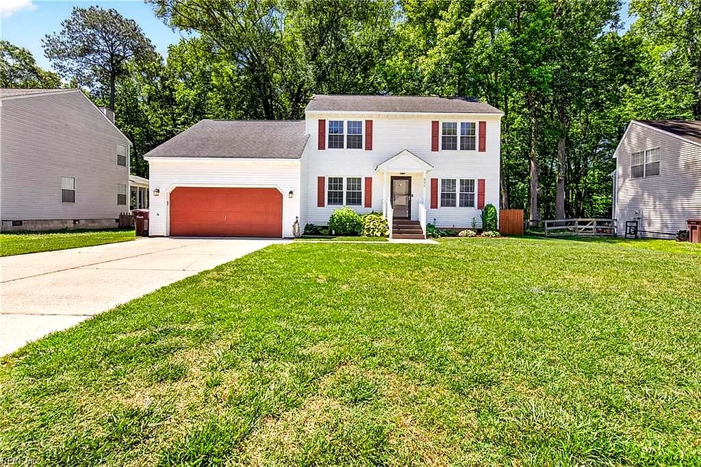 321 Tarneywood DR, CHESAPEAKE VA 23320 - Main photo