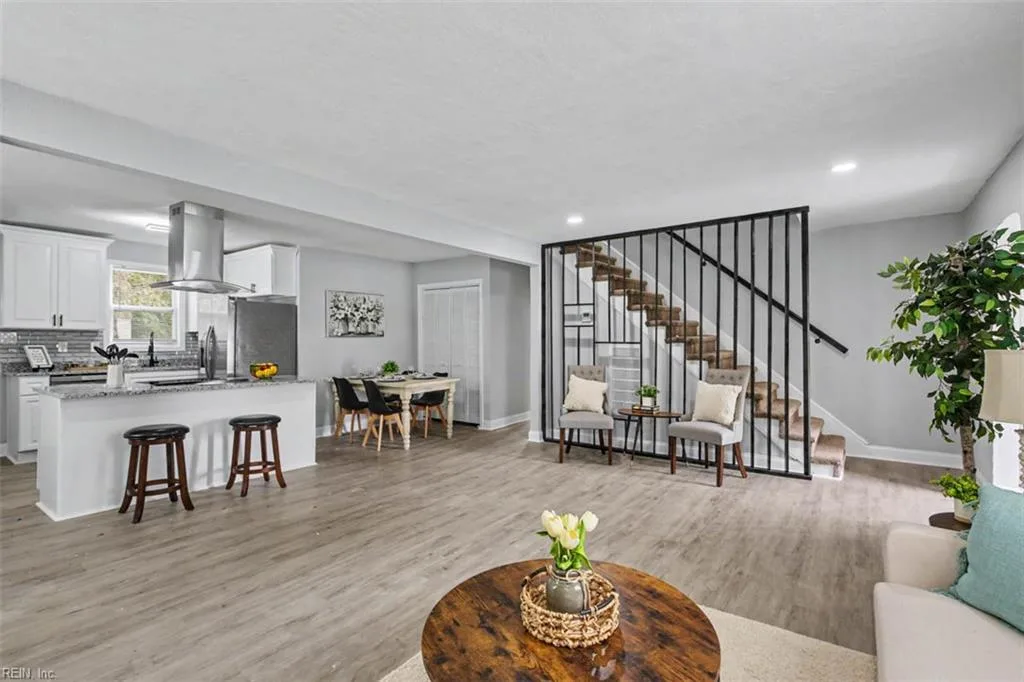 1805 Roanoke AVE, Portsmouth — 4 bed Residential, 1,614 sqft