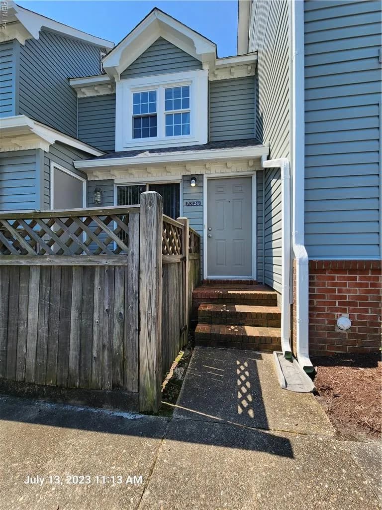 5326 Lake Victoria ARCH, VIRGINIABEACH VA 23464 - Photo 2