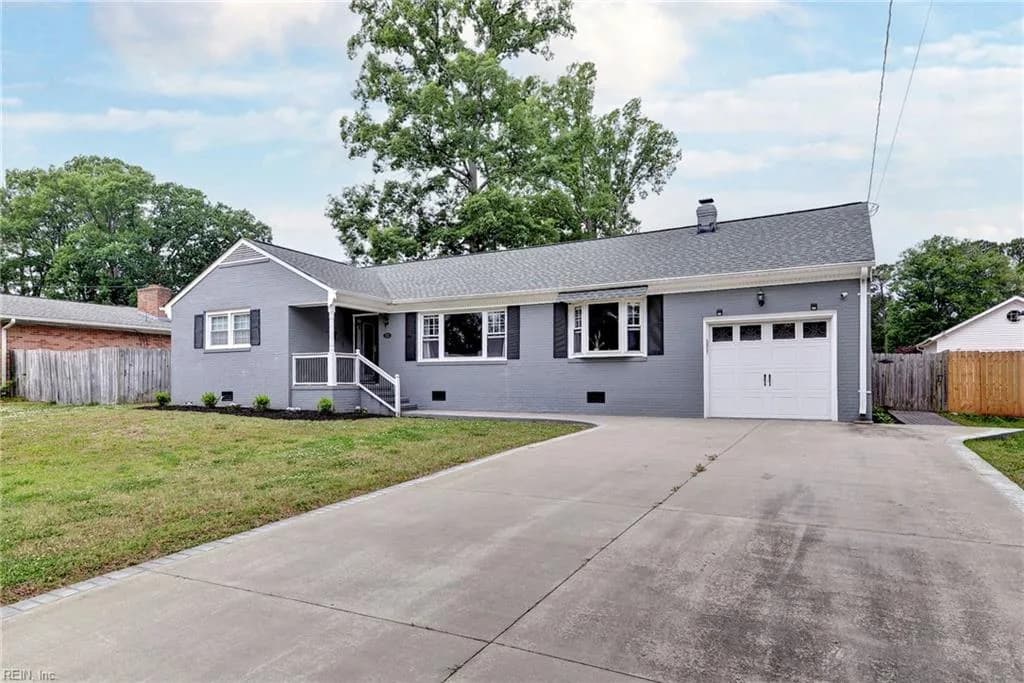 223 Shadywood DR, NEWPORTNEWS VA 23602 - Photo 4