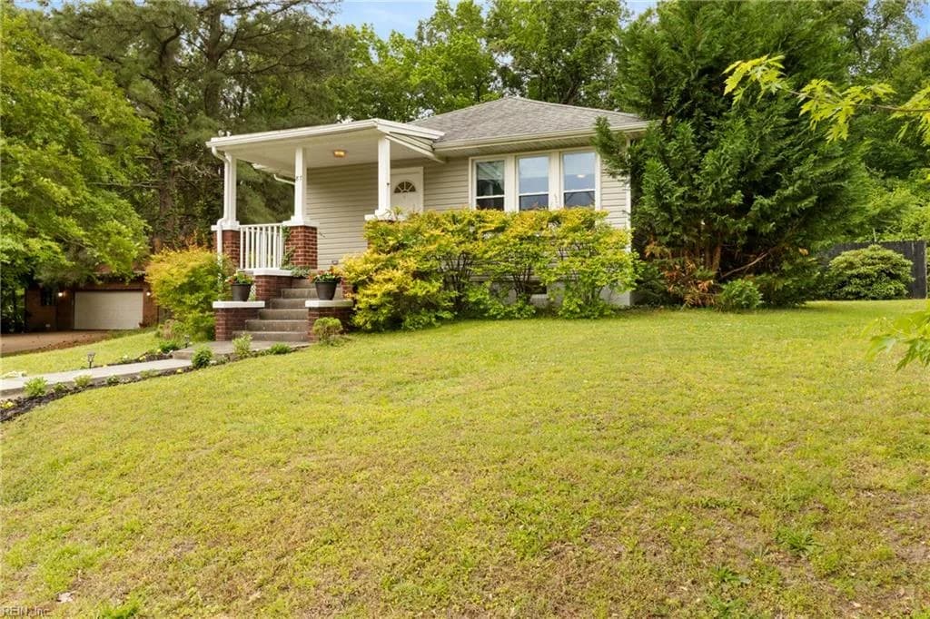 87 Lucas Creek RD, NEWPORTNEWS VA 23602 - Photo 2